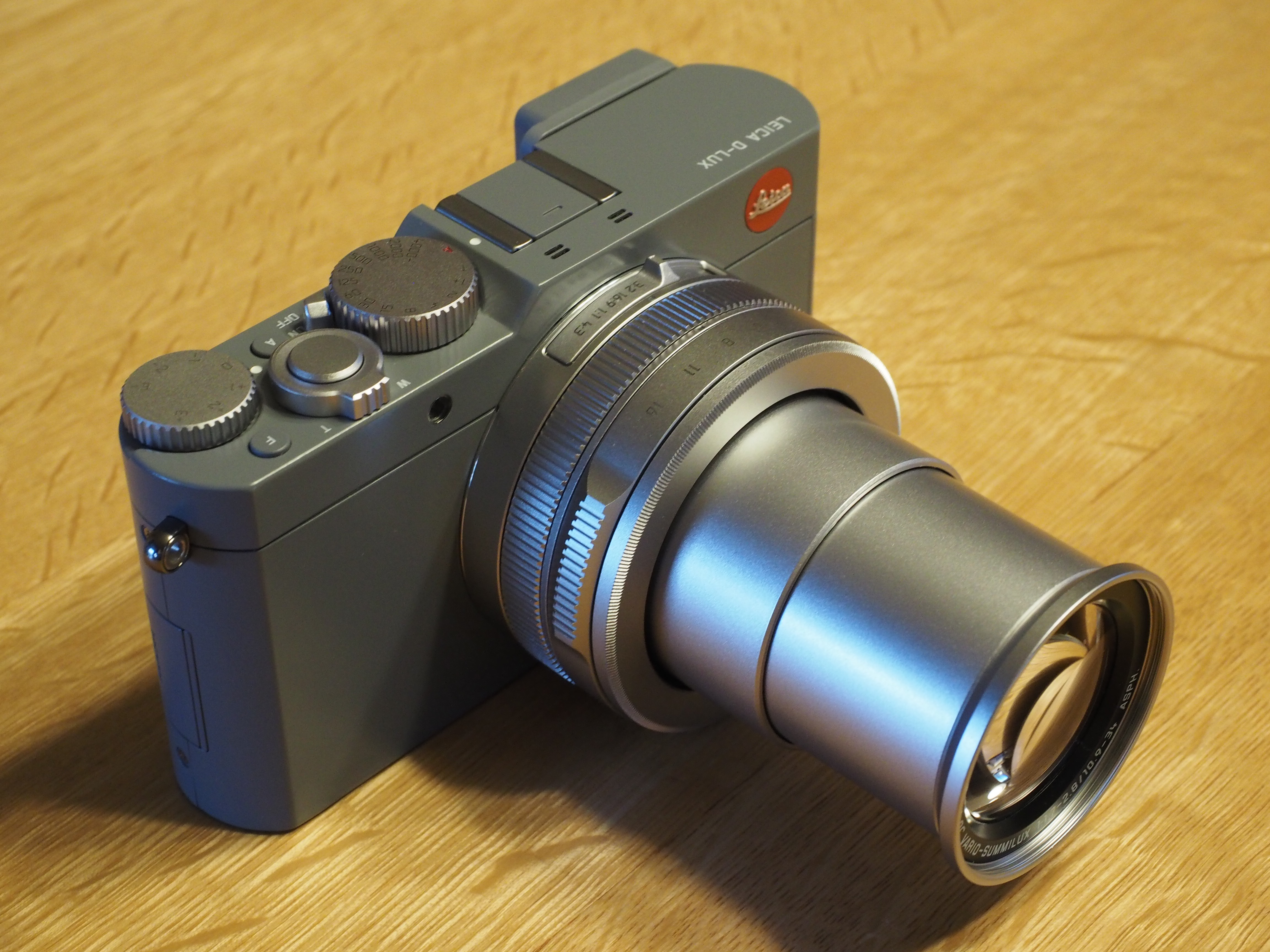 ショッピング売品 D Lux D Lux Leica Typ バッテリー2つ 109 デジタルカメラ Www Broadcastandcablesat Co In