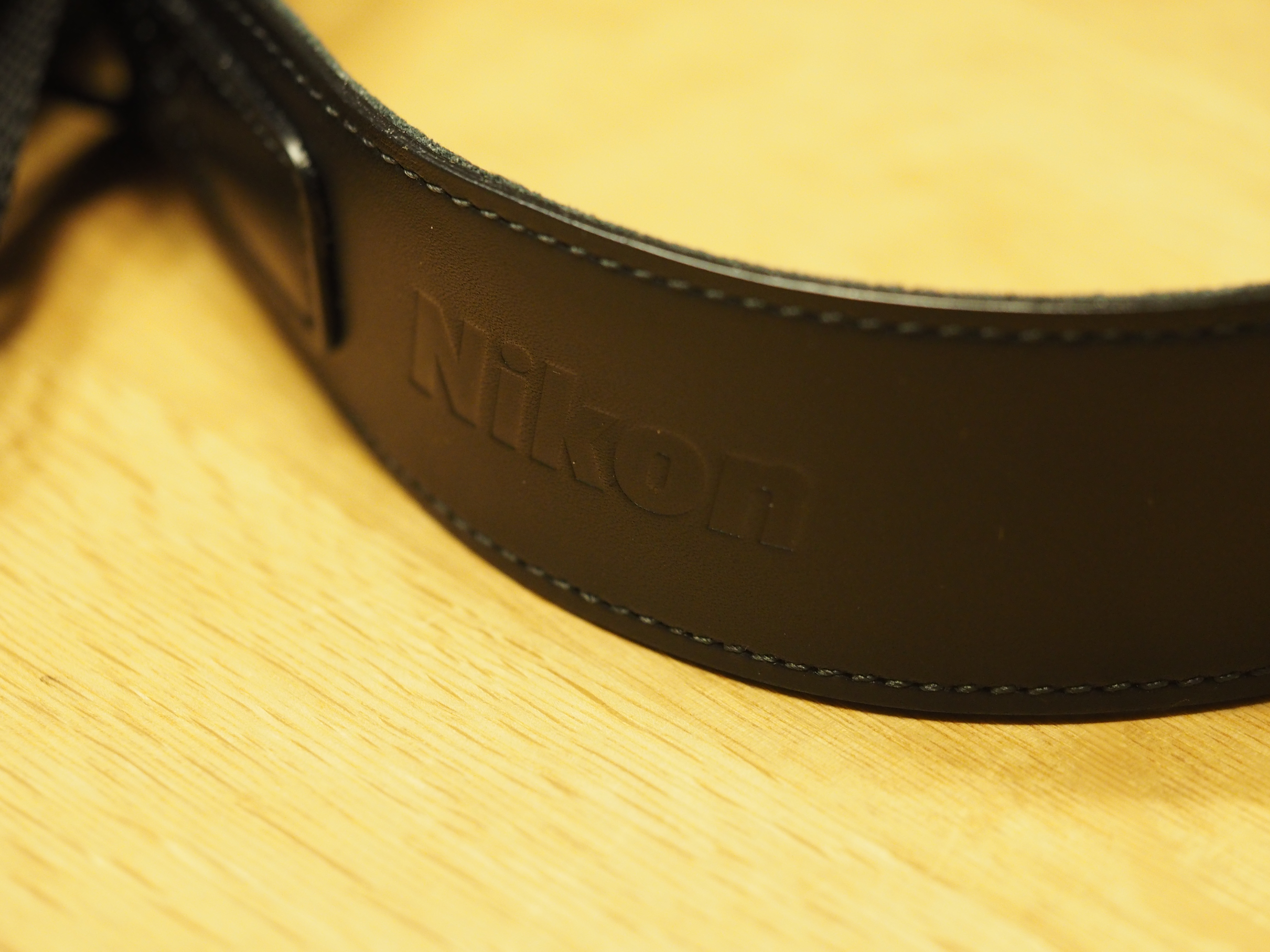 Nikon プレミアム レザーストラップ AN-SPL001 ブラック のレビュー