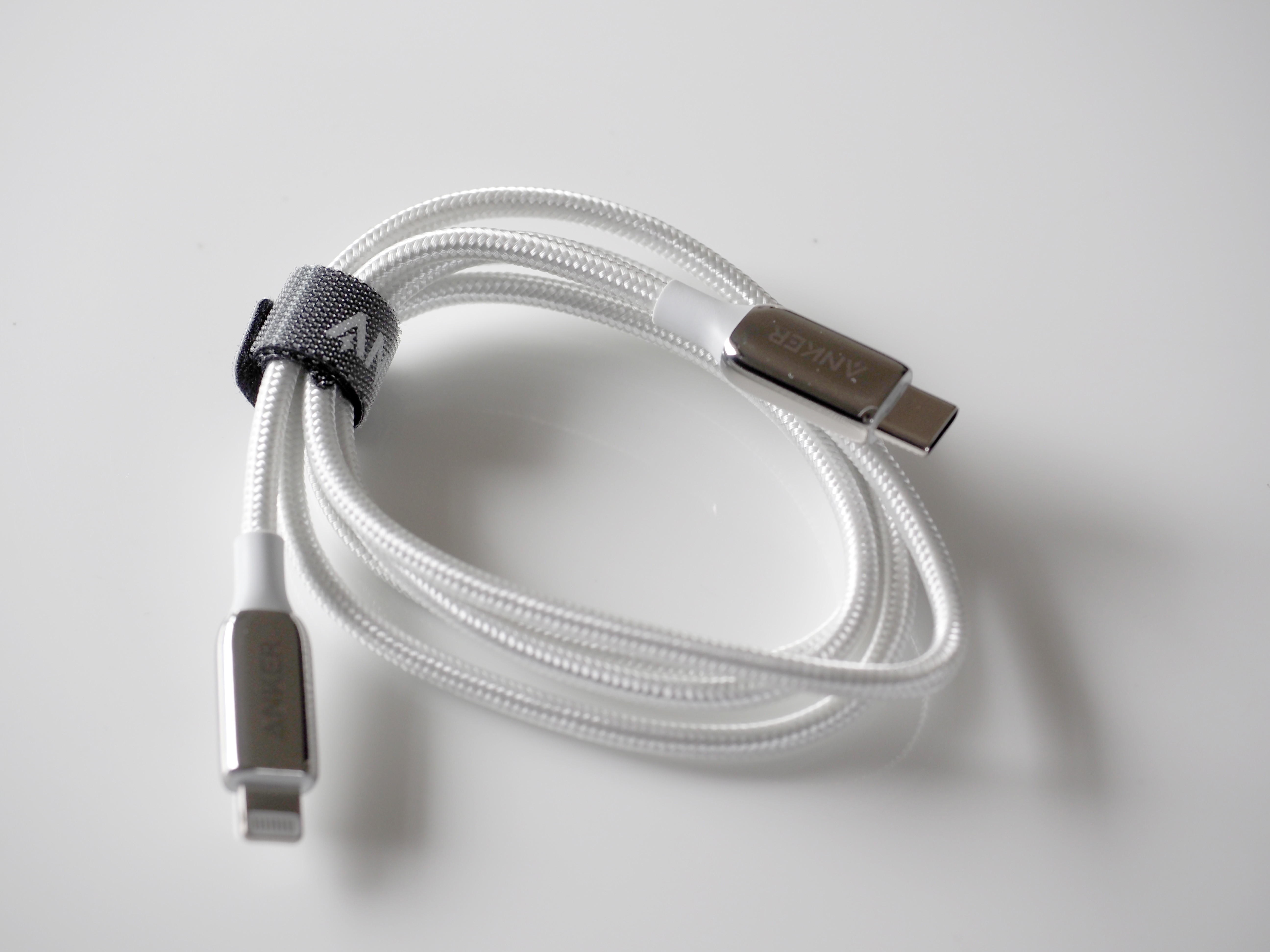 96%OFF!】 Anker PowerLine III Flow USB-C ケーブル 1.8m ミッドナイトブラック A8553011 