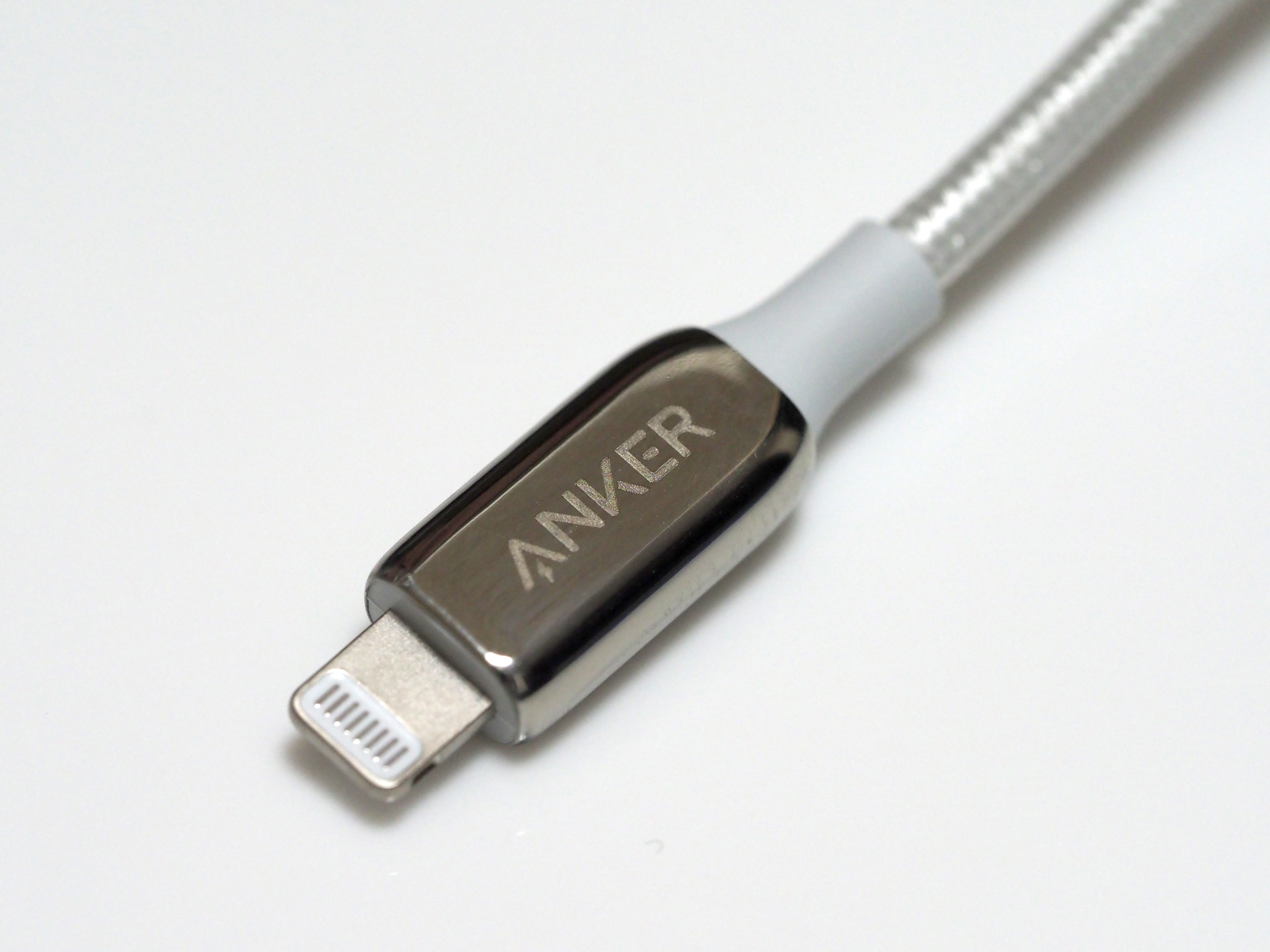 PowerLine+ III USB-C ライトニングケーブル のレビュー  iPentec