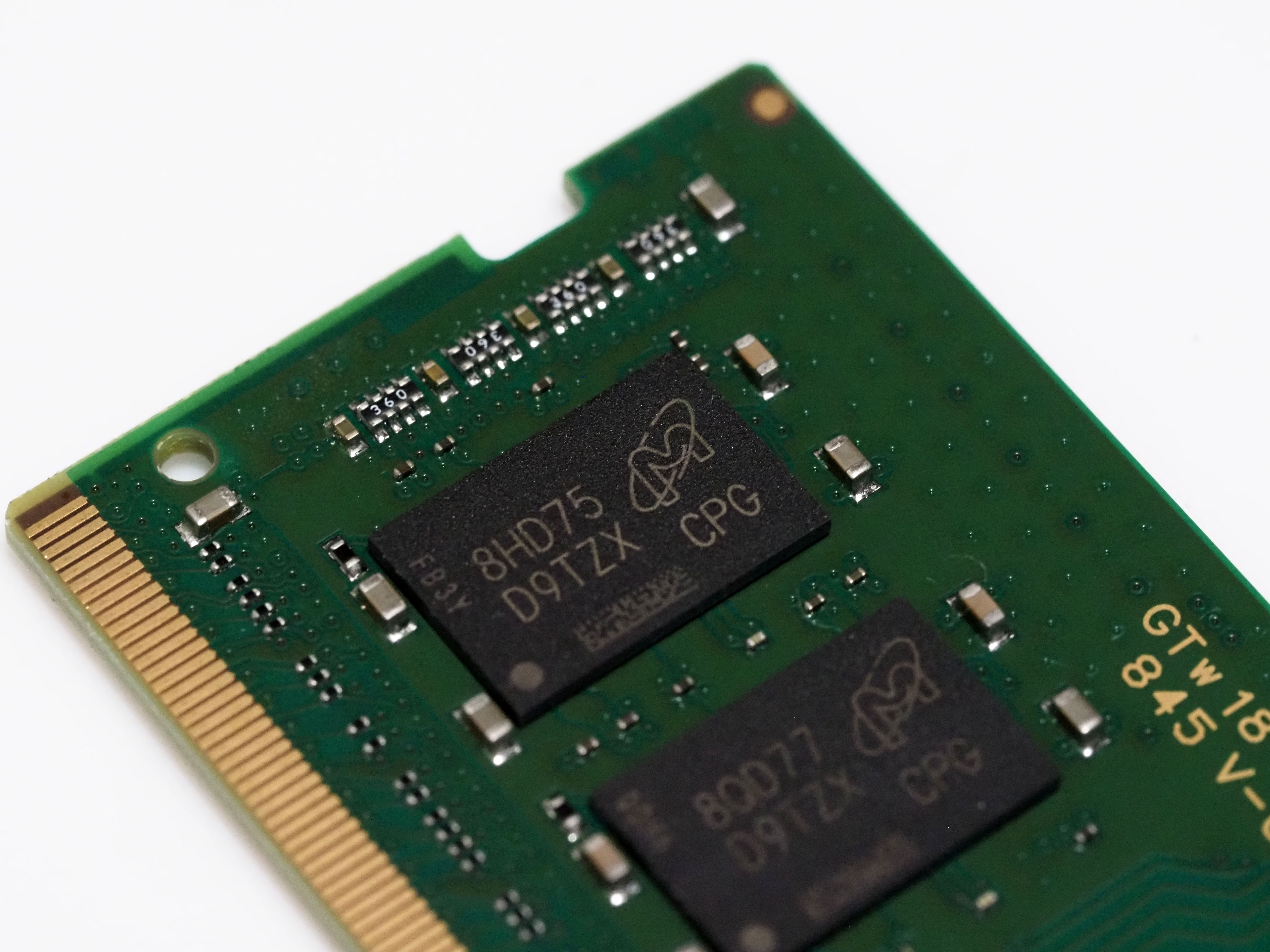 Crucial PC4-21300(DDR4-2666) 8GB SODIMM メモリ CT8G4SFS8266 のレビュー | iPentec
