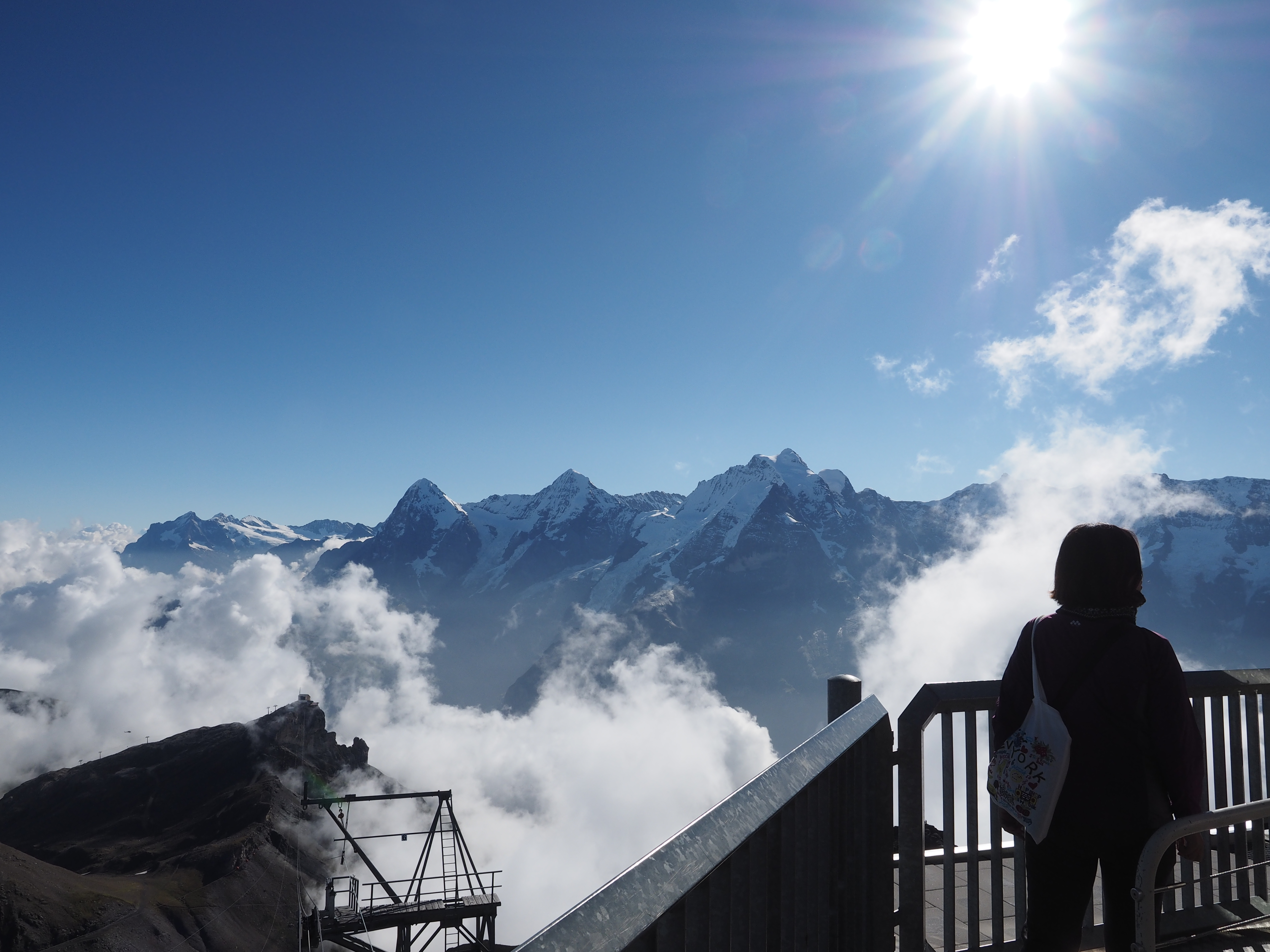 シルトホルン展望台 Schilthorn ピッツ グロリア のレポート 写真